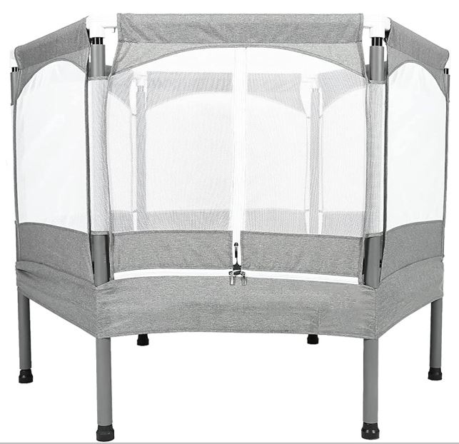 Cov menyuam yaus Trampoline